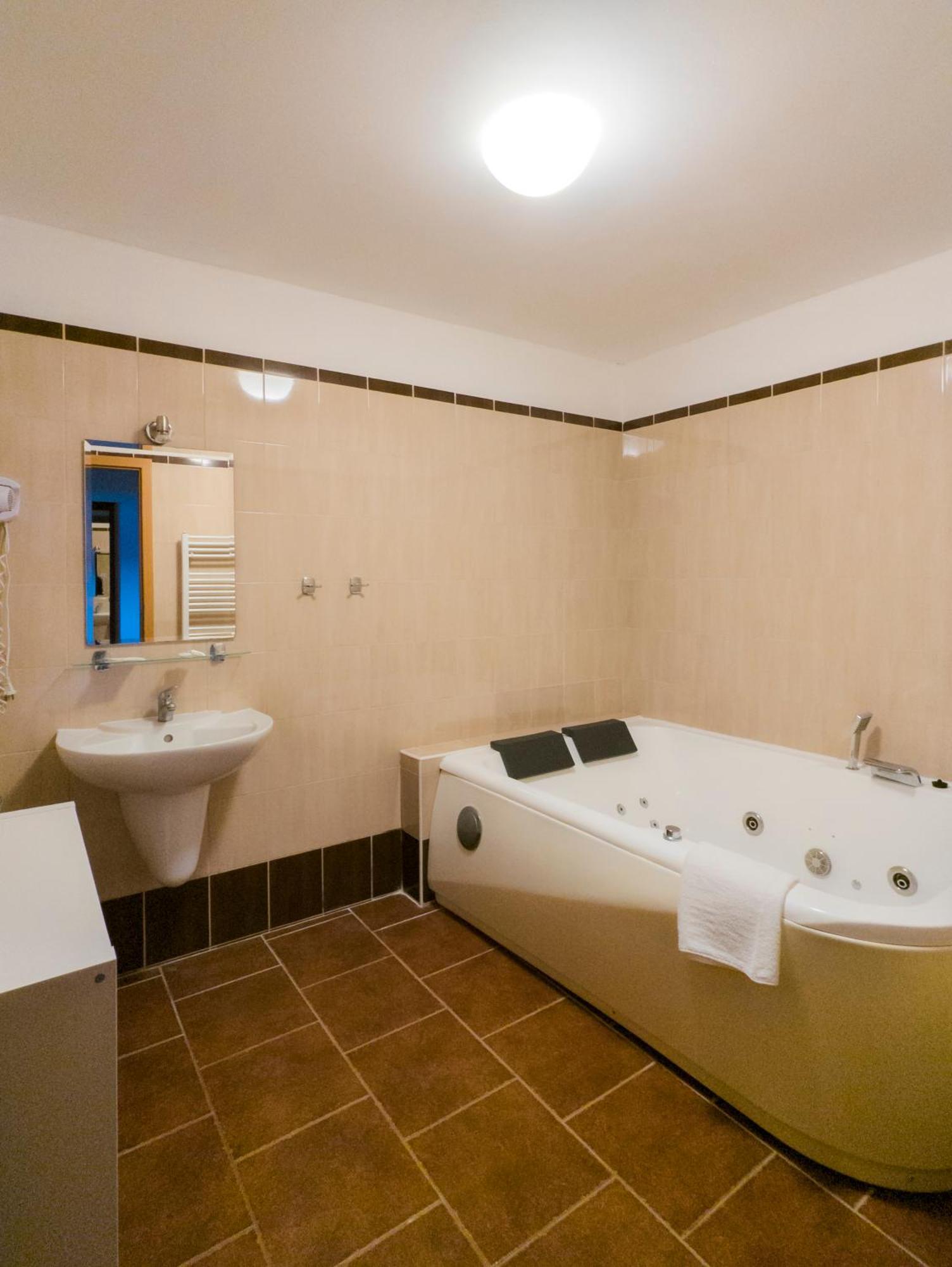 Panska Sypka Hotel Sedlec  Ngoại thất bức ảnh