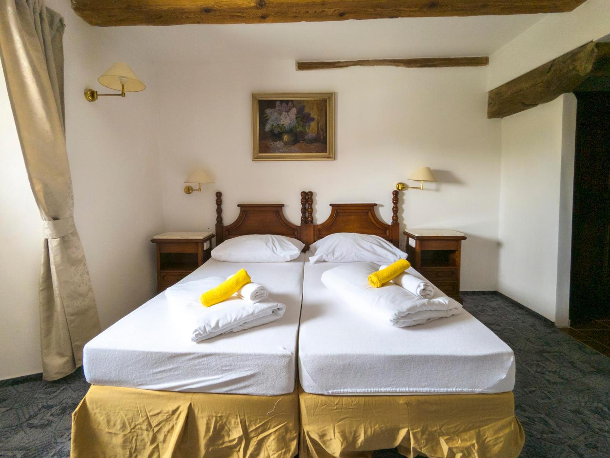 Panska Sypka Hotel Sedlec  Ngoại thất bức ảnh