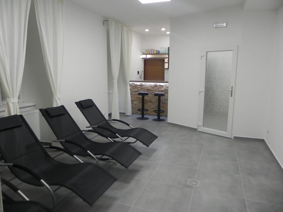 Panska Sypka Hotel Sedlec  Ngoại thất bức ảnh